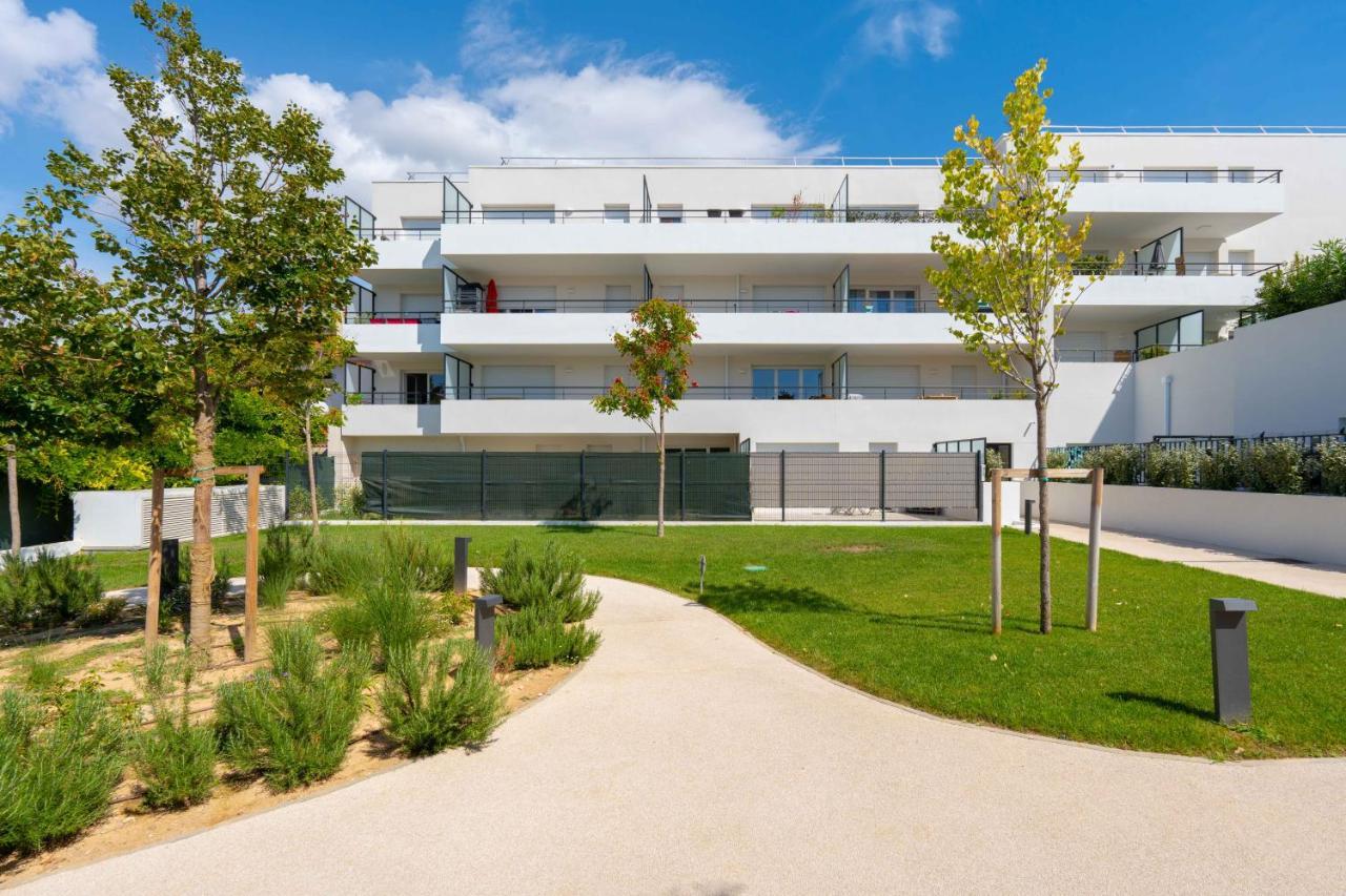 T2 Entre La Plage Et Le Velodrome-Terrasse / Parking Marselha Exterior foto
